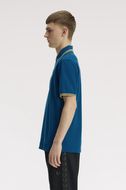 M12 The Fred Perry Shirt (Royal Blue / Champagne / Champagne)