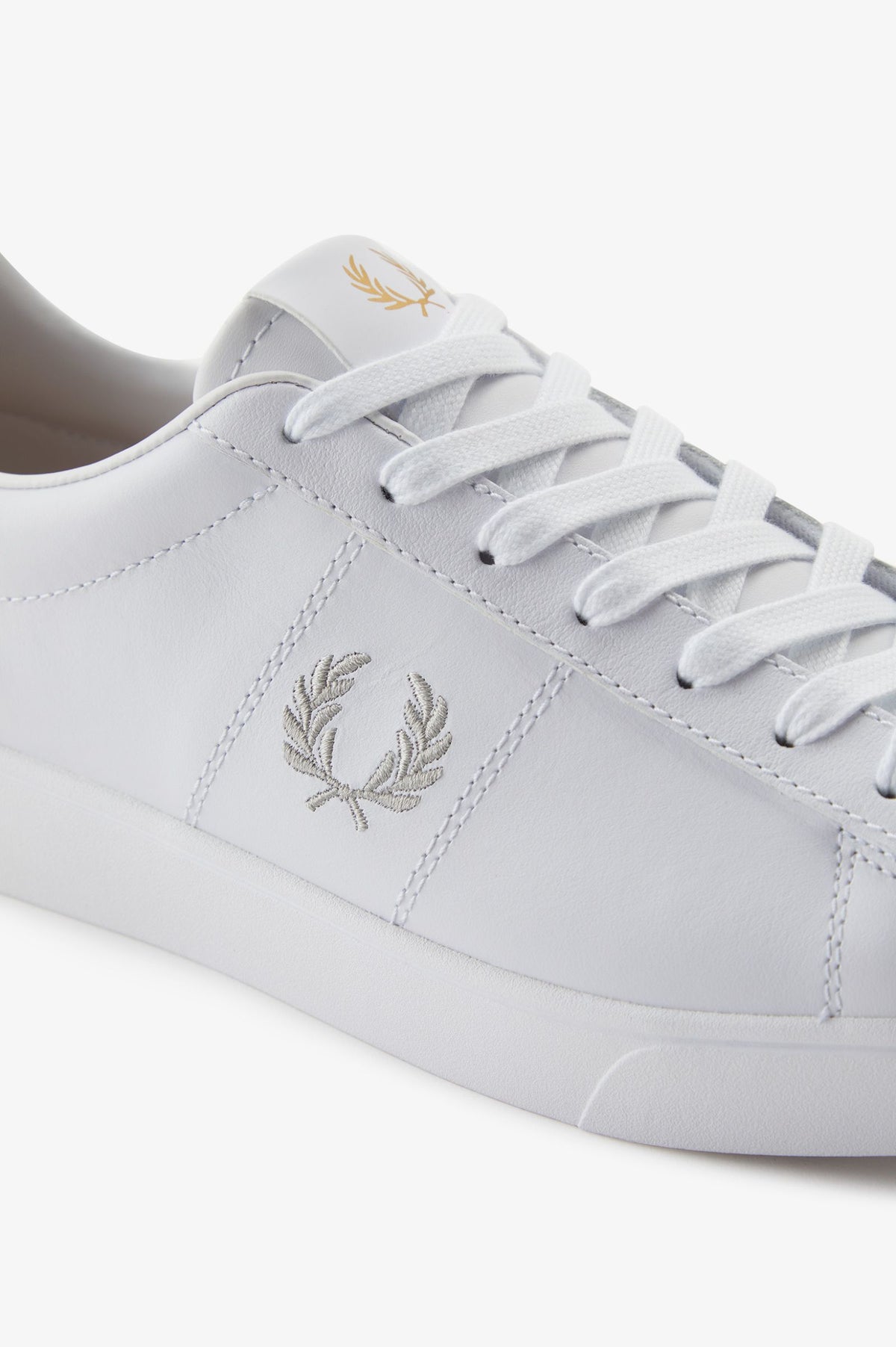 B4334 Spencer (White)