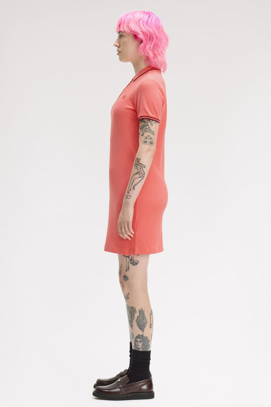 D3600 Twin Tipped Fred Perry Shirt Dress (Strawberry Cream / Oxblood / Oxblood)