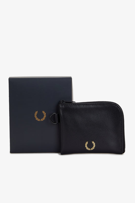 L3350 Smooth Leather Zip Around Wallet (Black)