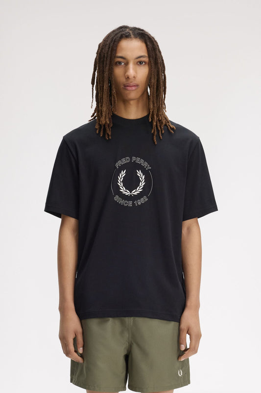 M2459 Circle Graphic T-Shirt (Black)