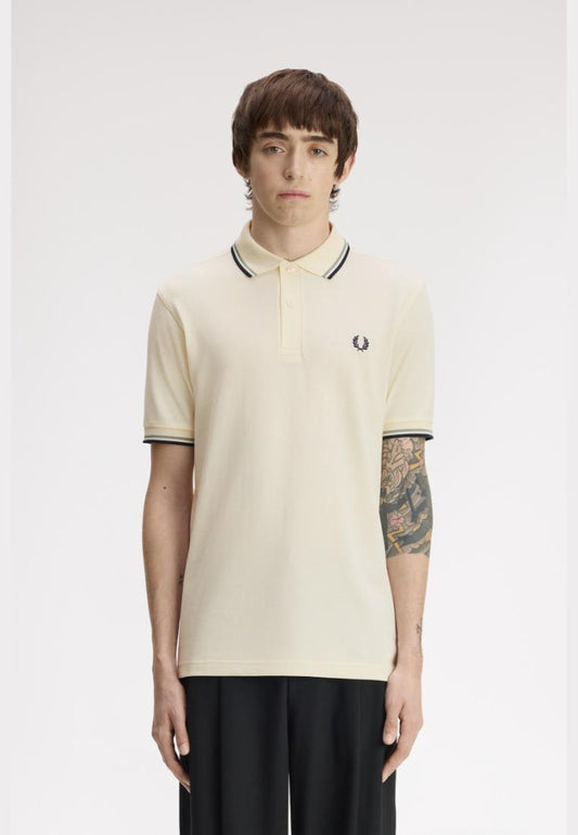 M3600 The Twin Tipped Fred Perry Shirt (Ecru / Seagrass / Dark Airforce)