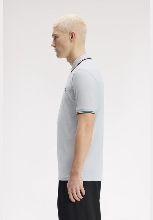 M3600 The Twin Tipped Fred Perry Shirt (Dusky Blue / Dark Caramel / Night Green)