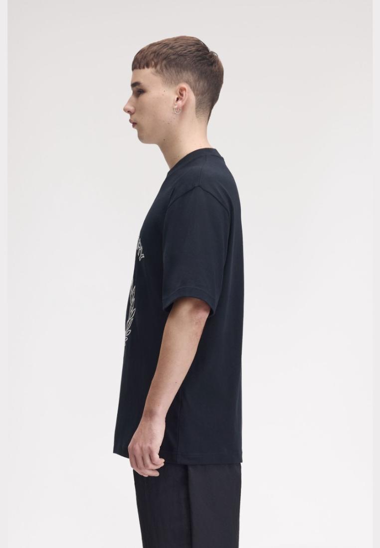 Fred Perry M3417 Tartan Appliqué T-Shirt (Navy)