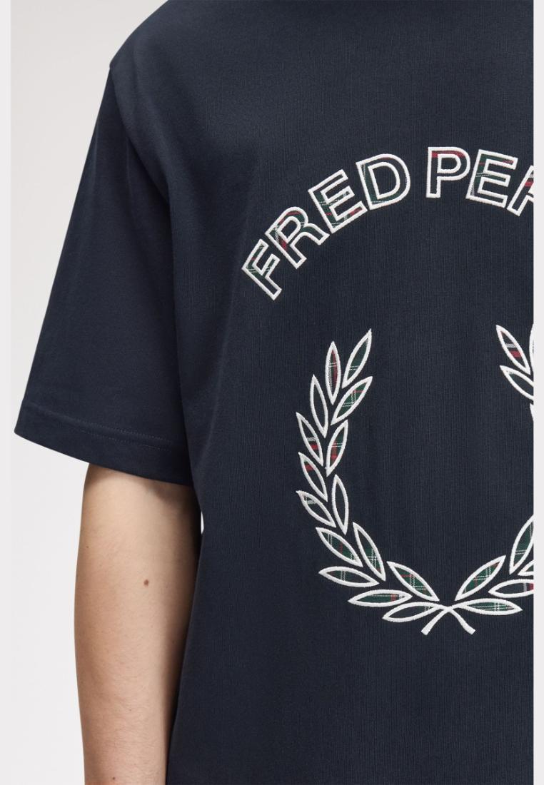 Fred Perry M3417 Tartan Appliqué T-Shirt (Navy)